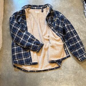 Men’s Wrangler flannel with Sherpa lining